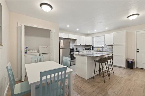 Tiny photo for 717 E Tennessee Street #4, Tallahassee, FL 32308 (MLS # 387124)