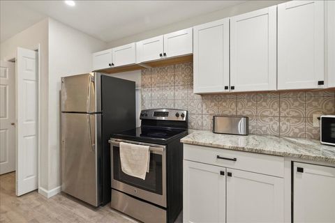 Tiny photo for 717 E Tennessee Street #4, Tallahassee, FL 32308 (MLS # 387124)