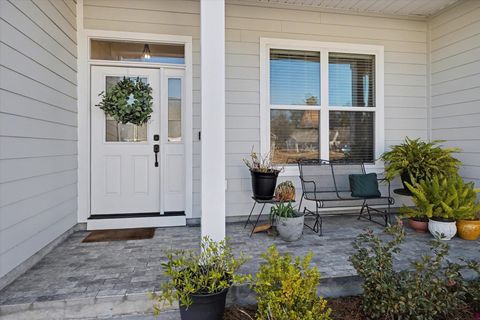 Tiny photo for 5607 CHERRY BLOSSOM Way, Tallahassee, FL 32317 (MLS # 395255)