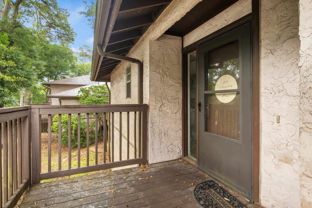Photo of 407 WESTWOOD Drive, Tallahassee, FL 32304 (MLS # 388204)