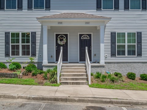 Tiny photo for 1939 ANN ARBOR Avenue, Tallahassee, FL 32304 (MLS # 401929)