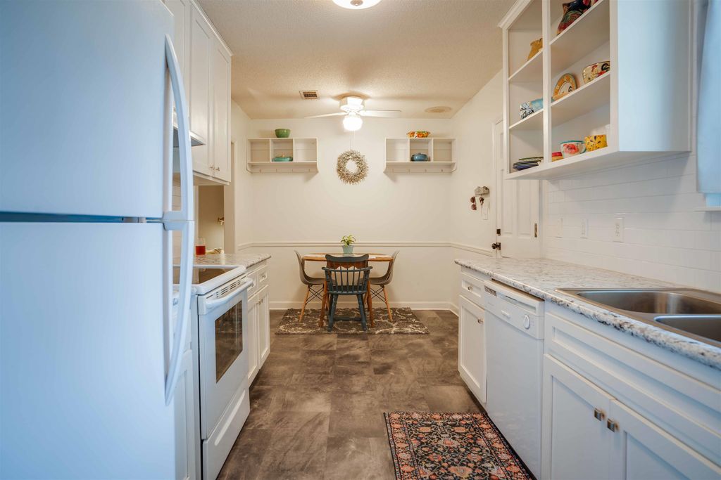 Photo of 3241 Earl Drive, Tallahassee, FL 32309 (MLS # 399711)