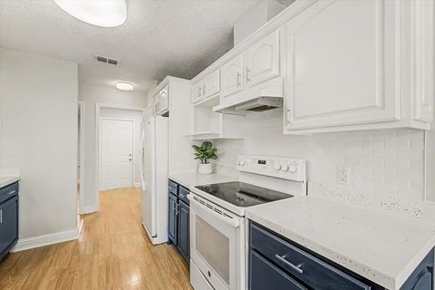 Tiny photo for 3044 CLOUDLAND Drive, Tallahassee, FL 32312 (MLS # 398158)