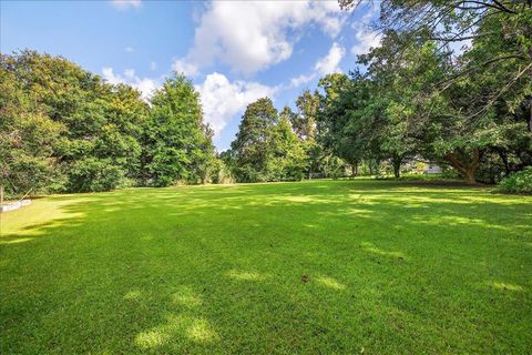 Tiny photo for 2016 Atascadero Court, Tallahassee, FL 32317 (MLS # 388773)