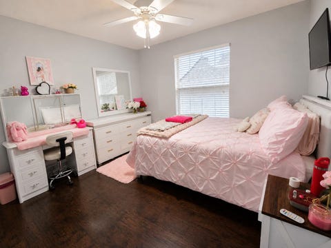 Tiny photo for 2744 Mcfarlane Court, Tallahassee, FL 32303 (MLS # 402623)