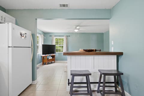 Tiny photo for 30 Keerns Road, Crawfordville, FL 32327 (MLS # 401749)