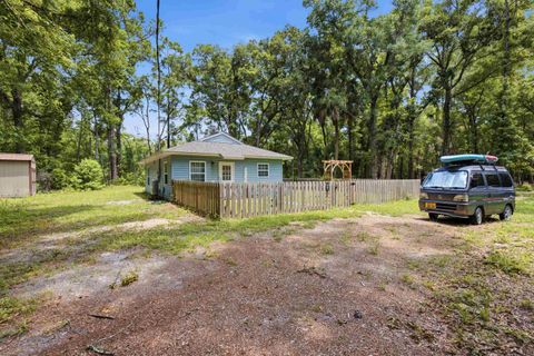Tiny photo for 30 Keerns Road, Crawfordville, FL 32327 (MLS # 401749)