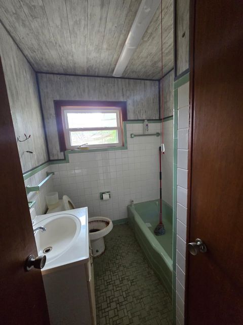 Tiny photo for 4611 Granada Boulevard, Tallahassee, FL 32305 (MLS # 398145)