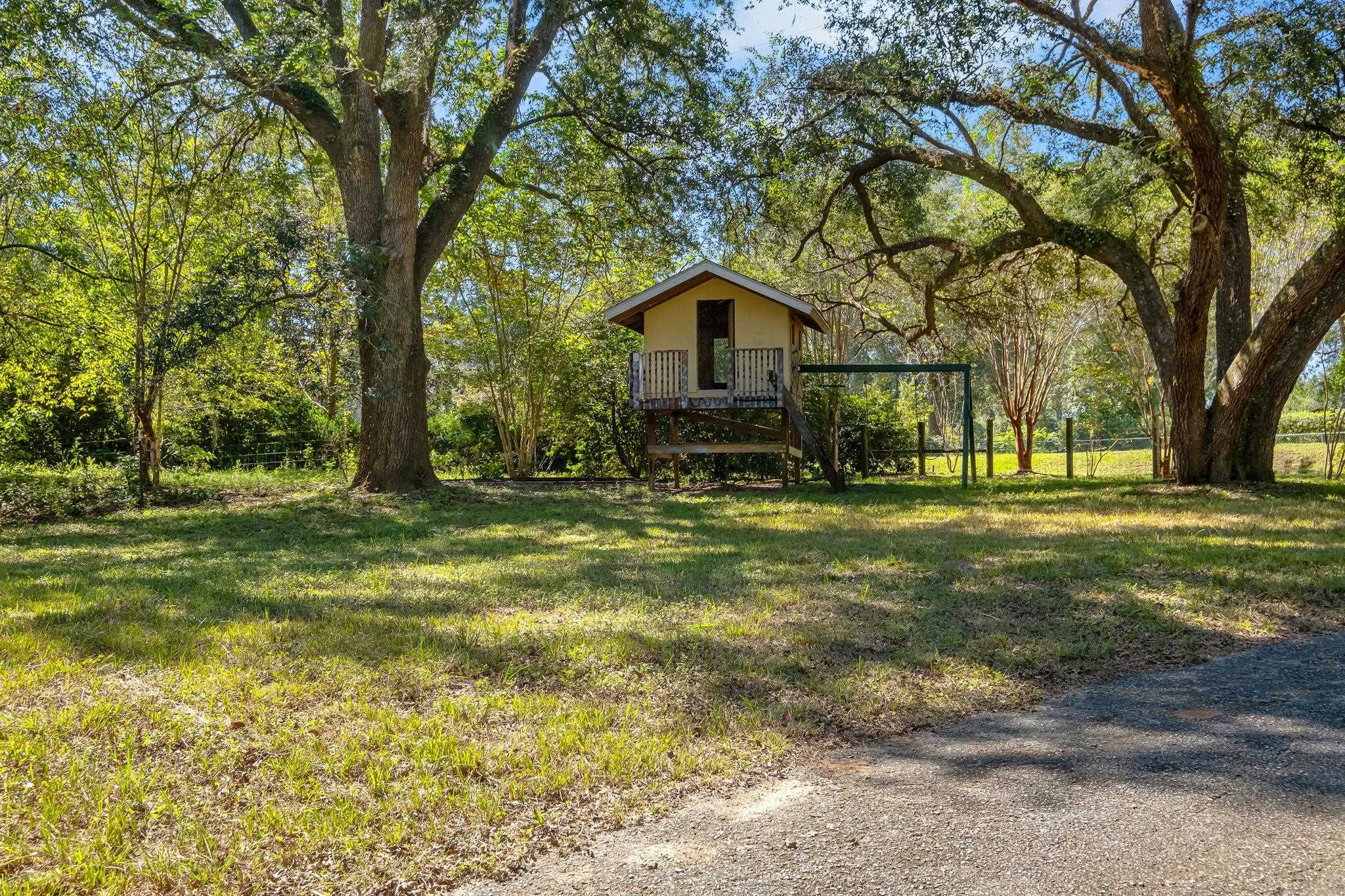 5269 Crump Road