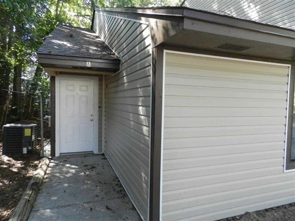 Photo of 1427 Charlotte Street #C, Tallahassee, FL 32304 (MLS # 387850)
