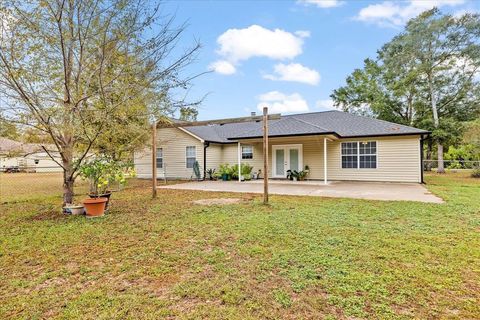 A home in Crawfordville