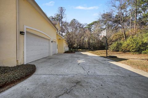 Tiny photo for 2065 OX BOTTOM Road, Tallahassee, FL 32312 (MLS # 398398)