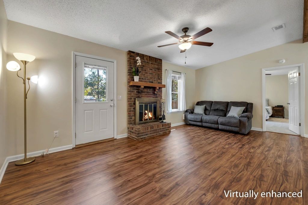 Photo of 8309 PEGWOOD Way, Tallahassee, FL 32312 (MLS # 396145)