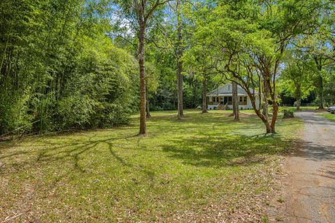 Tiny photo for 3072 Shady Rest Road, Havana, FL 32333 (MLS # 398059)