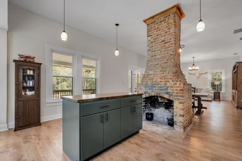 Tiny photo for 3072 Shady Rest Road, Havana, FL 32333 (MLS # 398059)