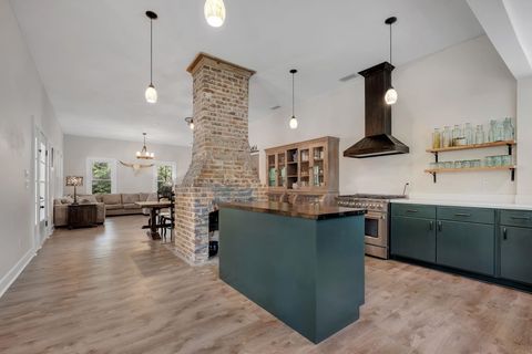 Tiny photo for 3072 Shady Rest Road, Havana, FL 32333 (MLS # 398059)