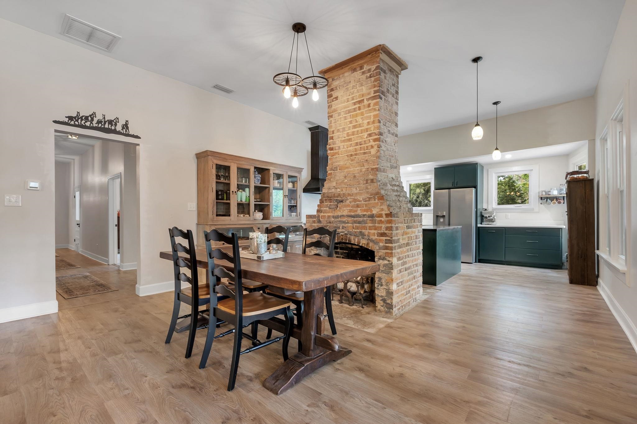 3072 Shady Rest Road