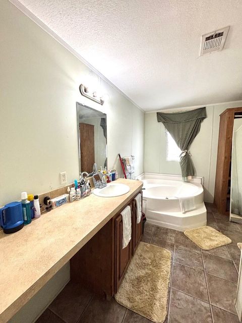 Tiny photo for 2009 NE Rutherford Road, Lee, FL 32059 (MLS # 398022)