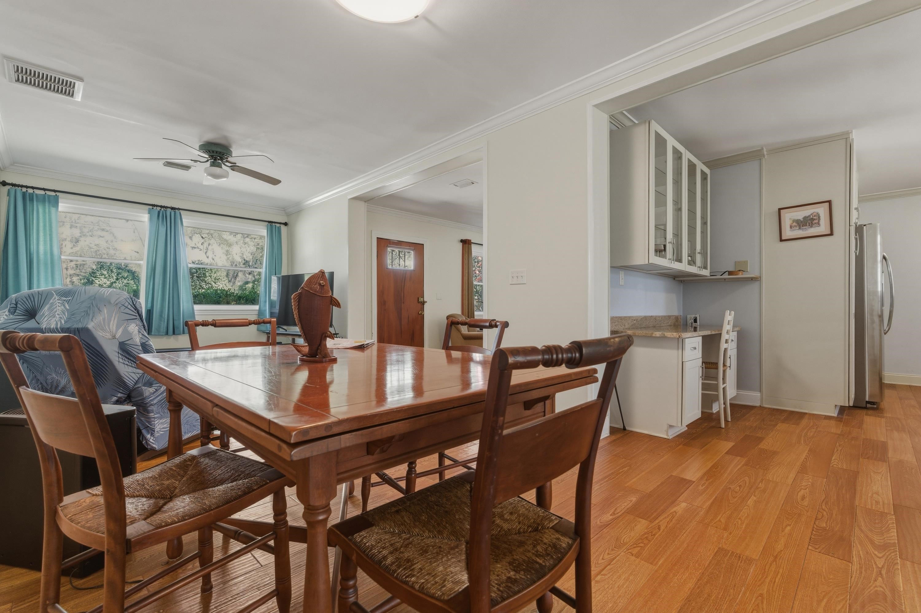 575 W MADISON Street