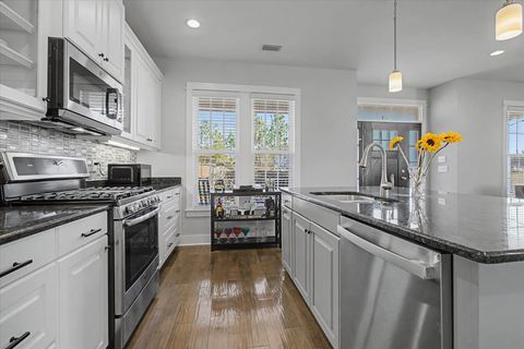 Tiny photo for 2752 Crestline Road, Tallahassee, FL 32308 (MLS # 395884)