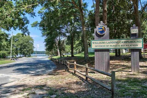 Tiny photo for 1336 Williams Landing Road, Tallahassee, FL 32310 (MLS # 392437)