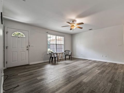 Tiny photo for 1336 Williams Landing Road, Tallahassee, FL 32310 (MLS # 392437)