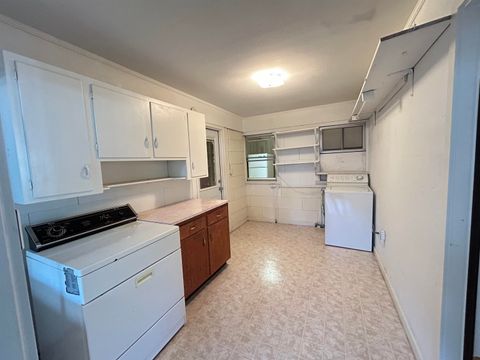 Tiny photo for 522 Collins Drive, Tallahassee, FL 32303 (MLS # 400125)