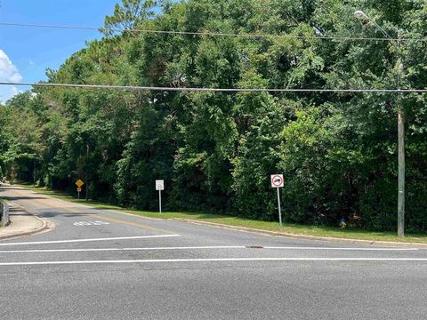 4406 CRAWFORDVILLE Road Tallahassee FL 32305