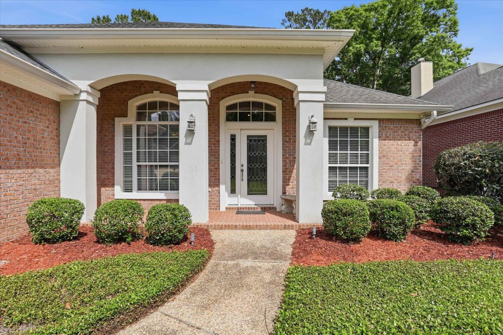 Photo of 8987 Eagles Ridge Drive, Tallahassee, FL 32312 (MLS # 399995)