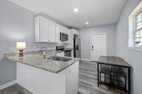 Tiny photo for 802 Old Bainbridge Road, Tallahassee, FL 32303 (MLS # 387928)