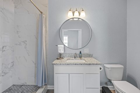 Tiny photo for 802 Old Bainbridge Road, Tallahassee, FL 32303 (MLS # 387928)