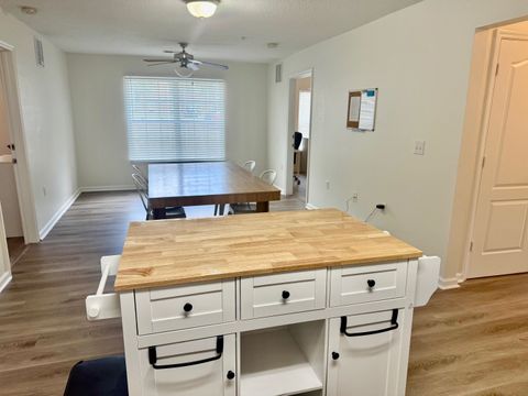 Tiny photo for 3000 S Adams Street #413, Tallahassee, FL 32301 (MLS # 391614)