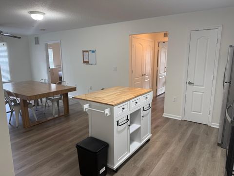 Tiny photo for 3000 S Adams Street #413, Tallahassee, FL 32301 (MLS # 391614)