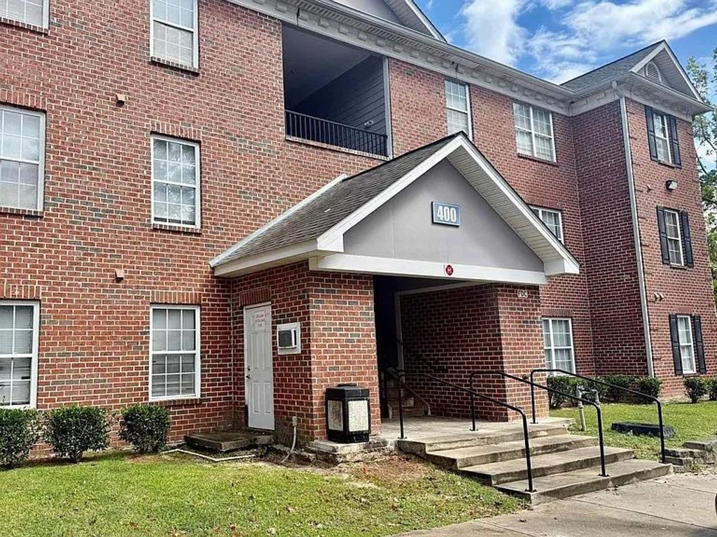 Photo of 3000 S Adams Street #413, Tallahassee, FL 32301 (MLS # 396867)