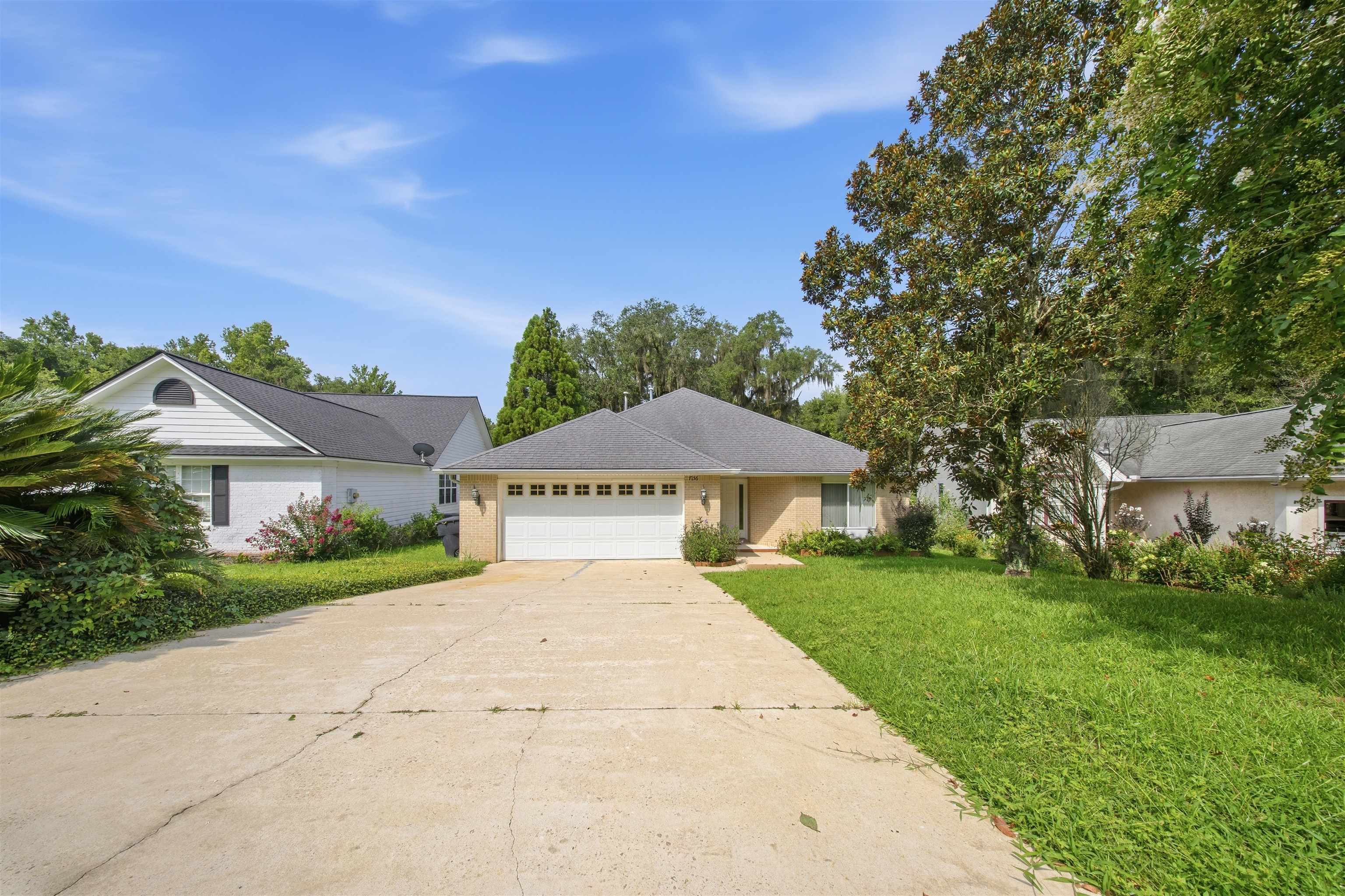 7156 Shady Grove Way
