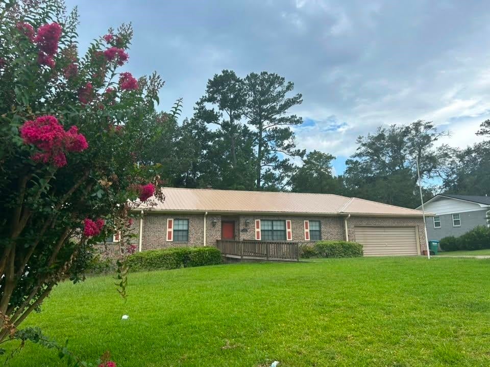 Photo of 1030 Morgan Avenue, Chattahoochee, FL 32324 (MLS # 402510)