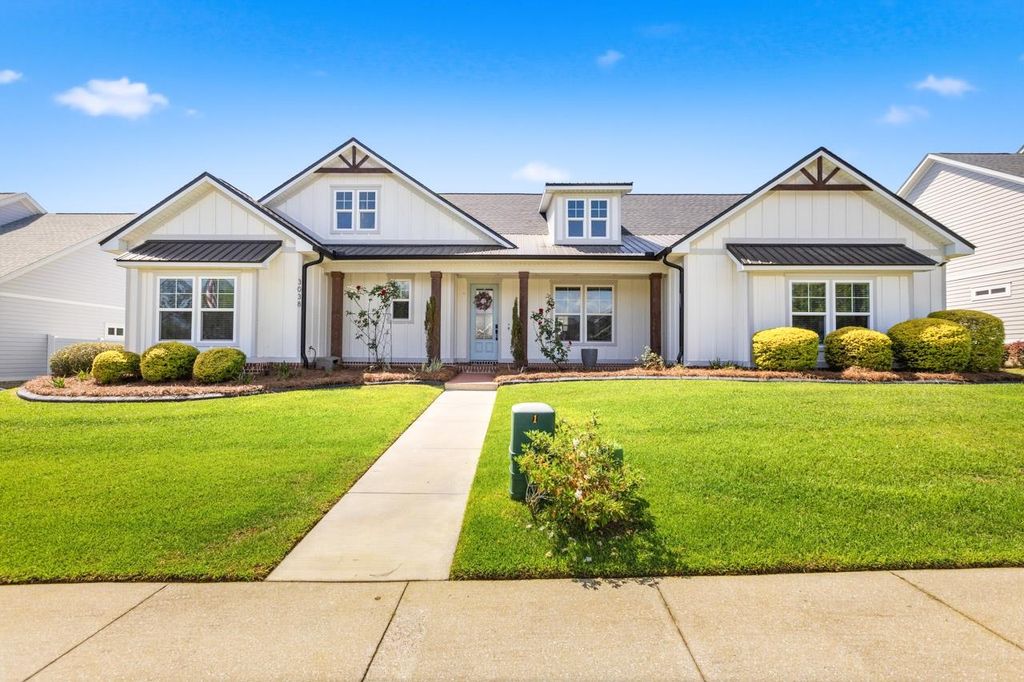 Photo of 3038 Four Oaks Boulevard, Tallahassee, FL 32311 (MLS # 398339)