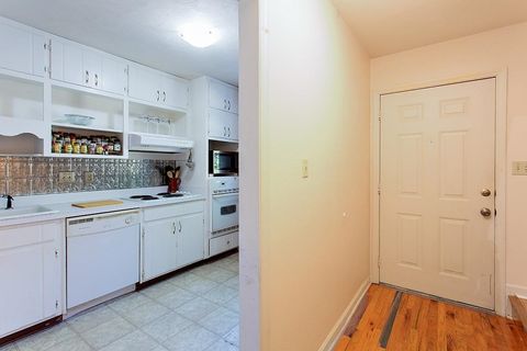 Tiny photo for 1561 Jacks Drive #B, Tallahassee, FL 32301 (MLS # 393342)