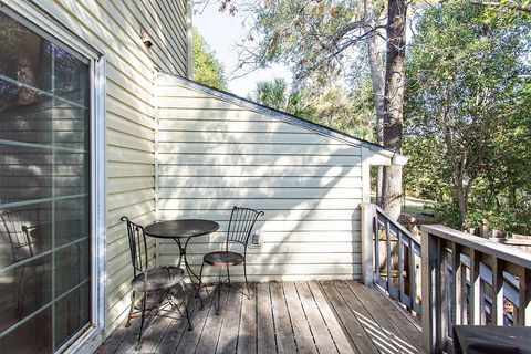 Tiny photo for 1561 Jacks Drive #B, Tallahassee, FL 32301 (MLS # 393342)