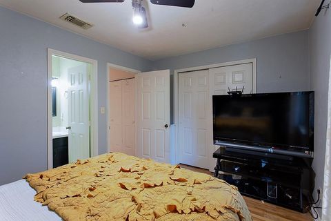 Tiny photo for 1561 Jacks Drive #B, Tallahassee, FL 32301 (MLS # 393342)