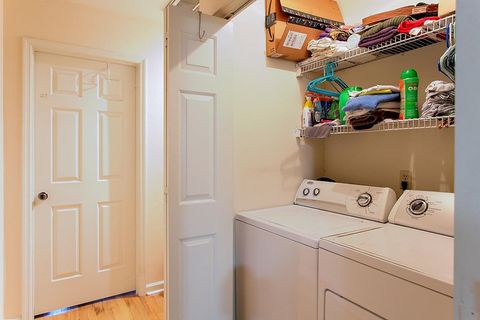 Tiny photo for 1561 Jacks Drive #B, Tallahassee, FL 32301 (MLS # 393342)