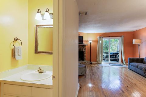 Tiny photo for 1561 Jacks Drive #B, Tallahassee, FL 32301 (MLS # 393342)