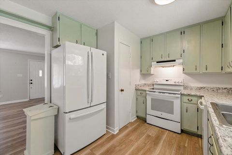 Tiny photo for 2752 Raintree Circle, Tallahassee, FL 32308 (MLS # 395331)