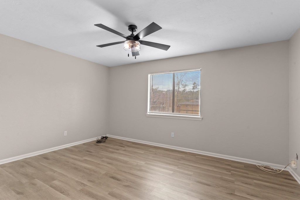 Photo of 1640 Willow Bend Way #-, Tallahassee, FL 32301 (MLS # 392045)