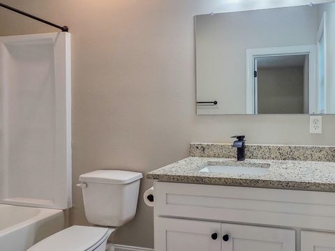Tiny photo for 3397 Jim Lee Road, Tallahassee, FL 32301 (MLS # 402807)