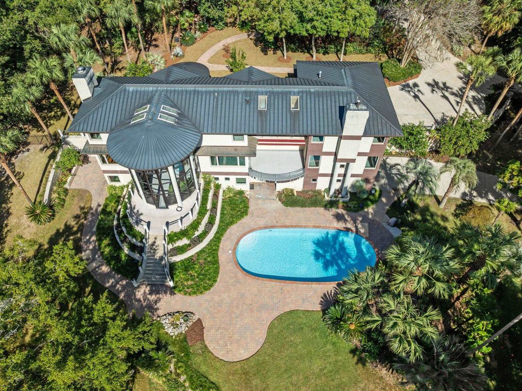 Photo of 767 RHODEN COVE, Tallahassee, FL 32312 (MLS # 400067)