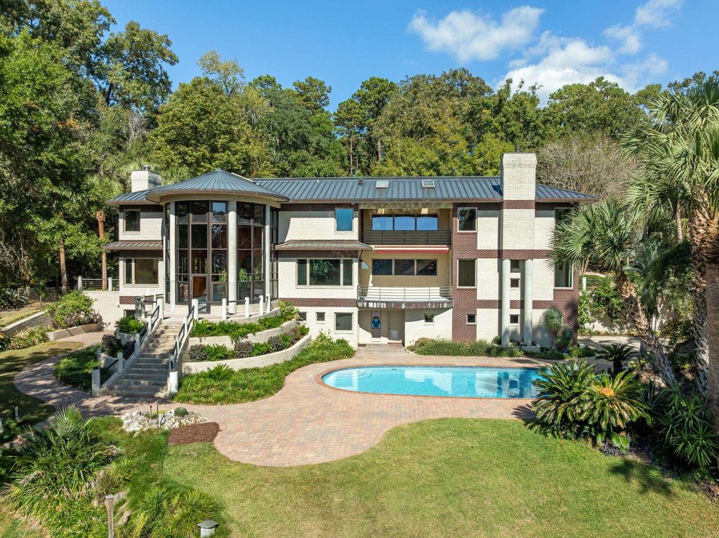 Photo of 767 RHODEN COVE, Tallahassee, FL 32312 (MLS # 400067)