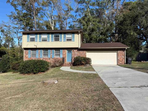 Photo of 312 Talwood Drive, Tallahassee, FL 32312 (MLS # 394880)