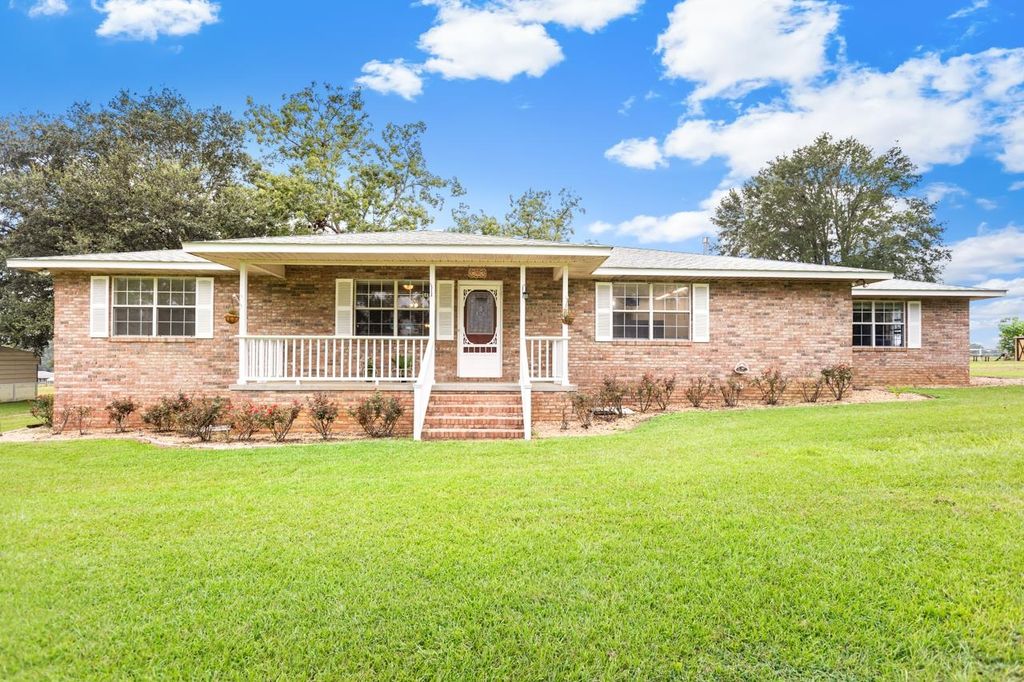 Photo of 2497 Boston Highway, Monticello, FL 32344 (MLS # 390497)