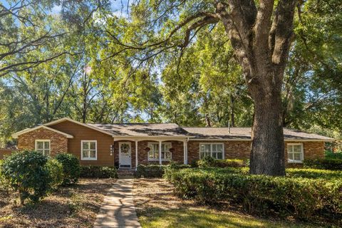 Photo of 3516 KILKENNY Drive, Tallahassee, FL 32309 (MLS # 392312)